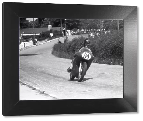 Edward Whiteside (AJS) 1961 Junior TT