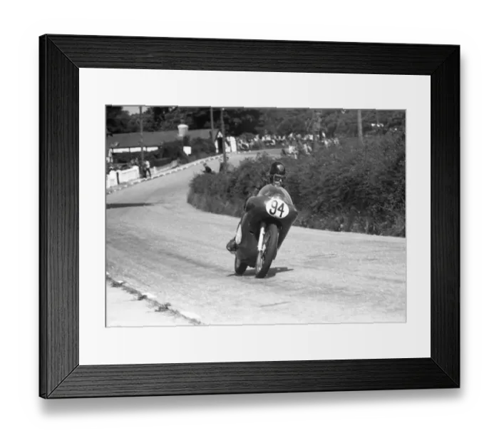Framed Print : Edward Whiteside (AJS) 1961 Junior TT Framed Print : Edward Whiteside (AJS) 1961 Junior TT