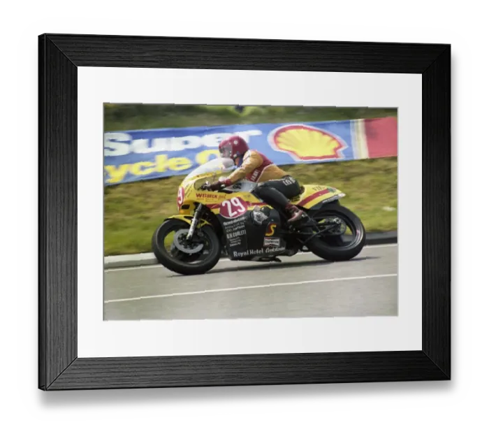 Framed Print : Danny Shimmin (Kawasaki) 1982 Formula One TT Framed Print : Danny Shimmin (Kawasaki) 1982 Formula One TT