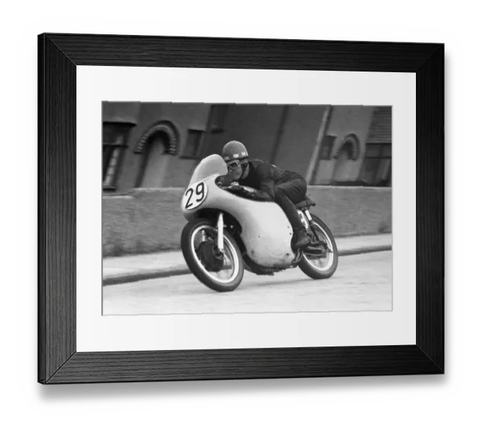 Framed Print : Terry Shepherd (Norton) 1958 Senior TT Framed Print : Terry Shepherd (Norton) 1958 Senior TT