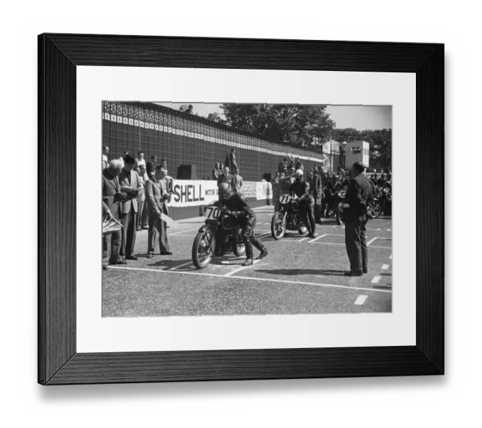 Framed Print : Charlie Salt (Velocette) 1950 Junior TT Framed Print : Charlie Salt (Velocette) 1950 Junior TT