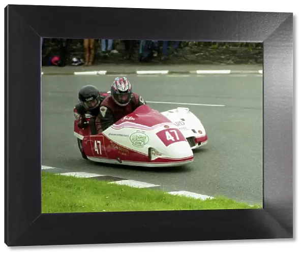 Brian Rostron & Geoff Lacey (Baker Yamaha) 2003 Sidecar TT