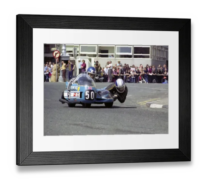 Framed Print : Nigel Rollason & Mick Coomber (Devimead BSA) 1976 500cc Sidecar TT Framed Print : Nigel Rollason & Mick Coomber (Devimead BSA) 1976 500cc Sidecar TT