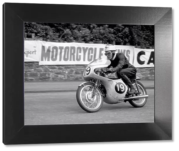 Tom Phillis (Honda) 1960 Ultra Lightweight TT