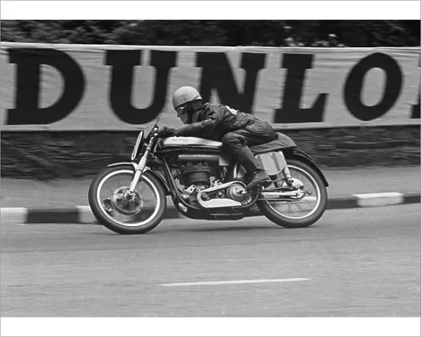 Ray Petty (Norton) 1952 Lightweight TT