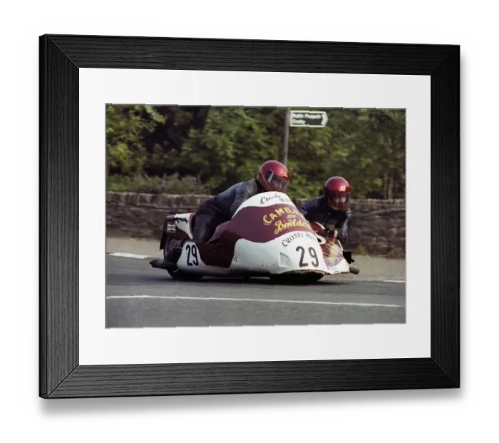 Framed Print : Artie Oates & Peter Cain (Yamaha) 1982 Sidecar TT Framed Print : Artie Oates & Peter Cain (Yamaha) 1982 Sidecar TT