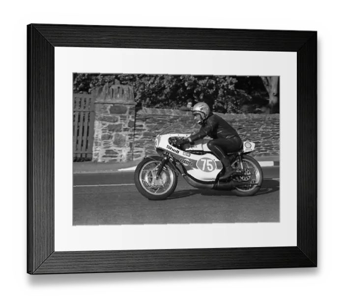 Framed Print : David Knowles (Yamaha) 1973 Junior TT Framed Print : David Knowles (Yamaha) 1973 Junior TT