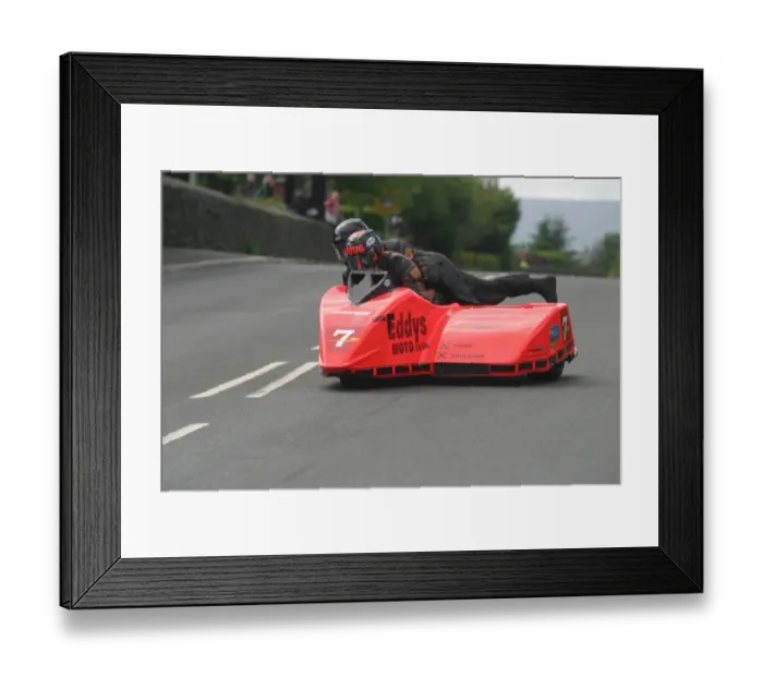 Framed Print : Doug Wright & Martin Hull (Baker Honda) 2012 Sidecar TT Framed Print : Doug Wright & Martin Hull (Baker Honda) 2012 Sidecar TT