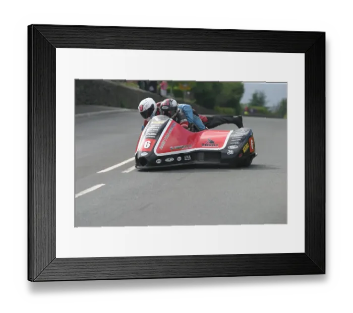 Framed Print : Gary Bryan & Jamie Winn (Baker Honda) 2012 Sidecar TT Framed Print : Gary Bryan & Jamie Winn (Baker Honda) 2012 Sidecar TT