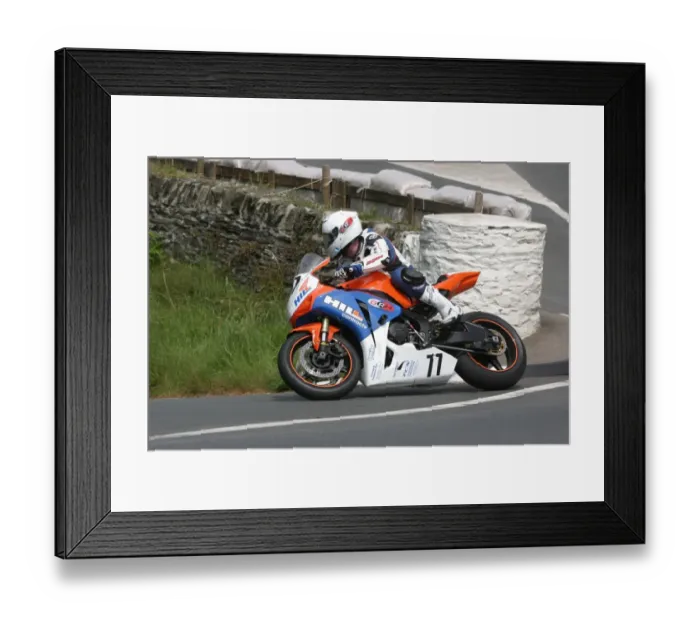 Framed Print : William Davison (Honda) 2012 Superbike TT Framed Print : William Davison (Honda) 2012 Superbike TT