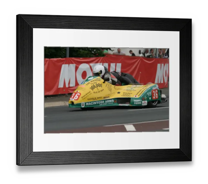 Framed Print : Brian Alflatt & Heath Lane (Baker) 2011 Sidecar TT Framed Print : Brian Alflatt & Heath Lane (Baker) 2011 Sidecar TT