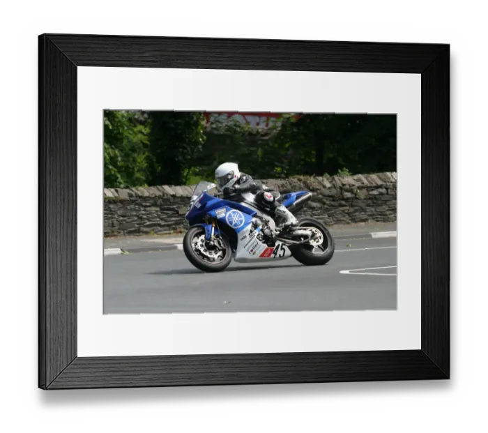 Framed Print : Dean Harrison (Yamaha) 2011 Superbike TT Framed Print : Dean Harrison (Yamaha) 2011 Superbike TT