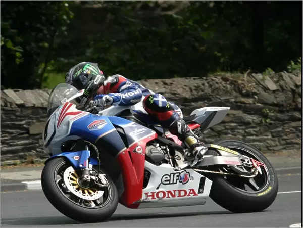 John McGuinness (Honda) 2011 Superbike TT