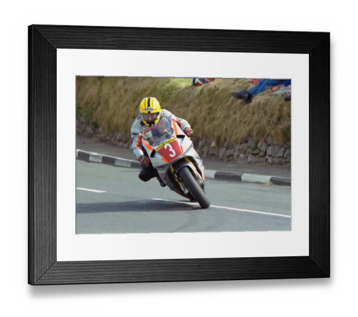 Framed Print : Joey Dunlop (Honda) 1999 Southern 100 Framed Print : Joey Dunlop (Honda) 1999 Southern 100