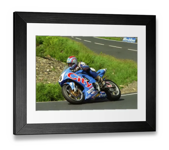 Framed Print : Philip McCallen (Yamaha) 1999 Formula One TT Framed Print : Philip McCallen (Yamaha) 1999 Formula One TT