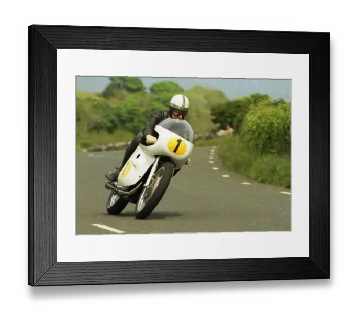 Framed Print : Derek Minter (Gilera) 1987 Classic Parade Framed Print : Derek Minter (Gilera) 1987 Classic Parade