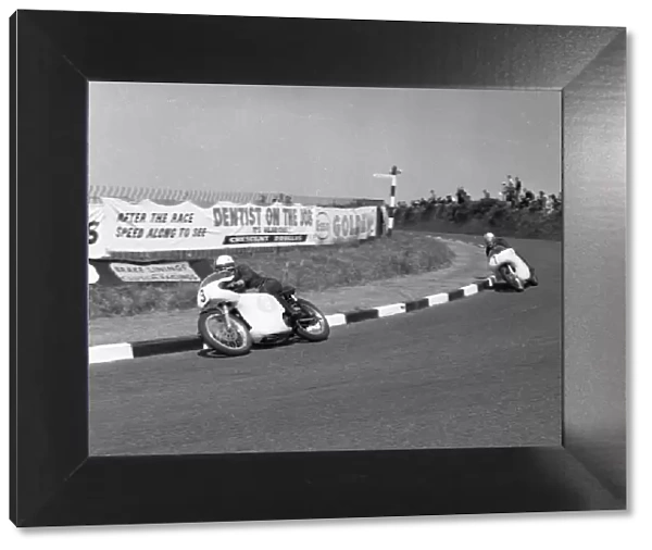 Derek Minter (Norton) & Mike Hailwood (AJS) 1961 Junior TT