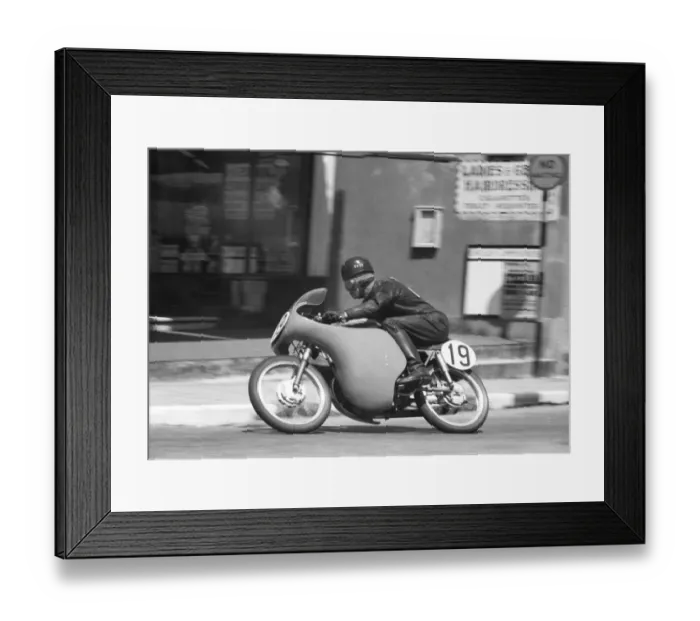 Framed Print : Peter Carr (Ducati) 1959 Ultra Lightweight TT Framed Print : Peter Carr (Ducati) 1959 Ultra Lightweight TT