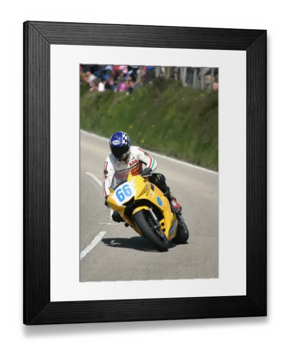 Framed Print : Kevin Murphy (Triumph) 2007 Supersport TT Framed Print : Kevin Murphy (Triumph) 2007 Supersport TT
