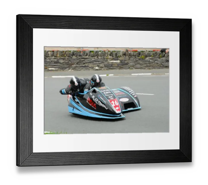 Framed Print : David Atkinson & Phil Knapton (LCR Suzuki) 2013 Sidecar TT Framed Print : David Atkinson & Phil Knapton (LCR Suzuki) 2013 Sidecar TT