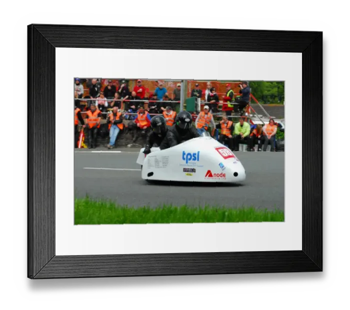 Framed Print : John Chandler & Annette Daykin (Shelbourne Yamaha) 2013 Sidecar TT Framed Print : John Chandler & Annette Daykin (Shelbourne Yamaha) 2013 Sidecar TT