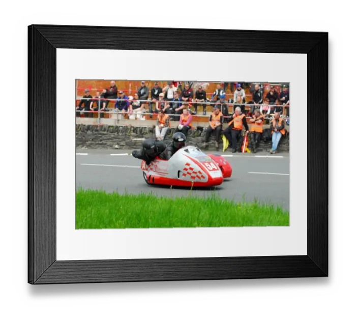 Framed Print : John Shipley & Stephen Ian Cunliffe (LCR Suzuki) 2013 Sidecar TT Framed Print : John Shipley & Stephen Ian Cunliffe (LCR Suzuki) 2013 Sidecar TT