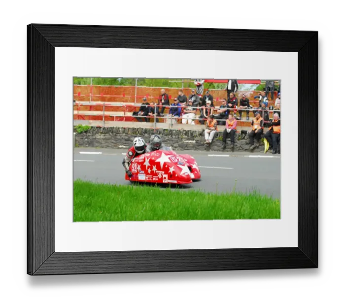 Framed Print : Estelle Leblond & Sebastien Lavorel (SGR) 2013 Sidecar TT Framed Print : Estelle Leblond & Sebastien Lavorel (SGR) 2013 Sidecar TT