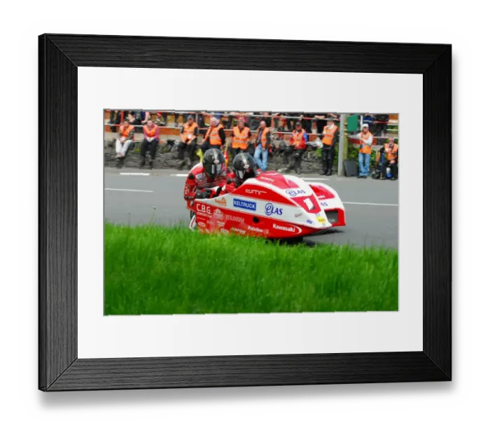 Framed Print : Dave Molyneux & Patrick Farrance (DMR Kawasaki) 2013 Sidecar TT Framed Print : Dave Molyneux & Patrick Farrance (DMR Kawasaki) 2013 Sidecar TT