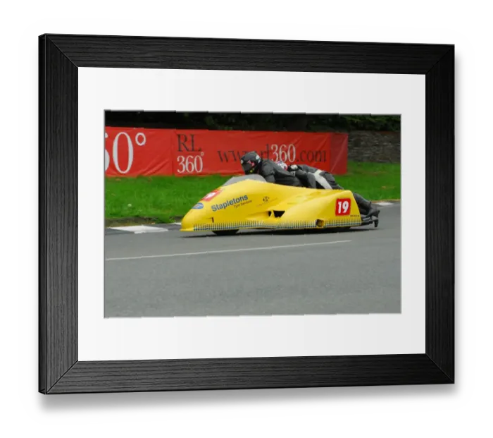 Framed Print : John Saunders & Frank Claeys (Shelbourne Honda) 2016 Sidecar A TT Framed Print : John Saunders & Frank Claeys (Shelbourne Honda) 2016 Sidecar A TT