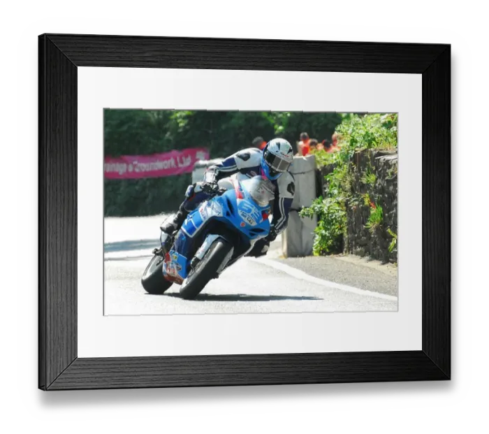 Framed Print : Daley Mathison (Suzuki) 2016 Supersport 1 TT