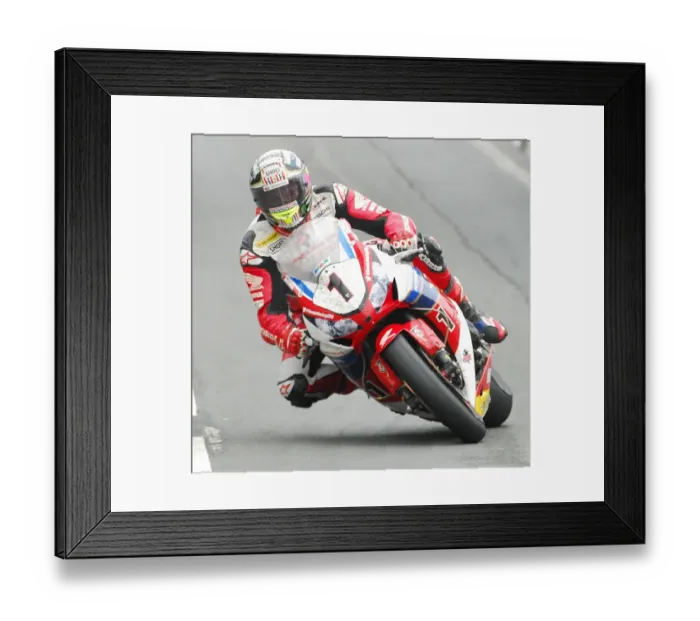 Framed Print : John McGuinness (Honda) 2016 Superbike TT Framed Print : John McGuinness (Honda) 2016 Superbike TT