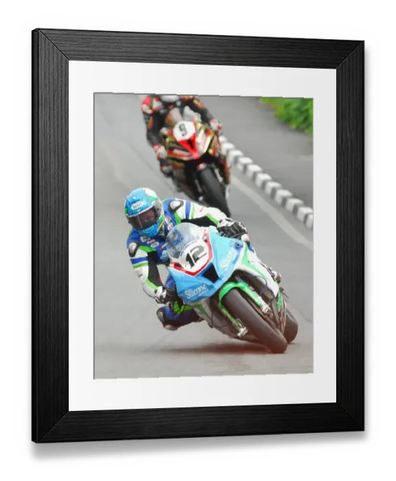 Framed Print : Dean Harrison (Kawasaki) 2016 Superbike TT Framed Print : Dean Harrison (Kawasaki) 2016 Superbike TT
