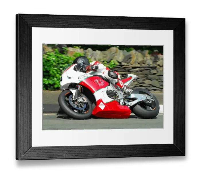 Framed Print : Ben Wylie (Bimota) 2016 Superbike TT Framed Print : Ben Wylie (Bimota) 2016 Superbike TT