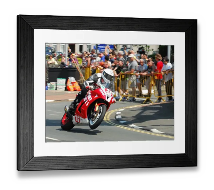 Framed Print : Ryan Kneen (Kawasaki) 2016 Superstock TT Framed Print : Ryan Kneen (Kawasaki) 2016 Superstock TT