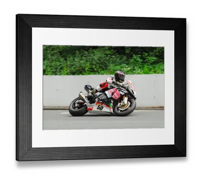Framed Print : Derek Sheils (Suzuki) 2016 Senior TT Framed Print : Derek Sheils (Suzuki) 2016 Senior TT