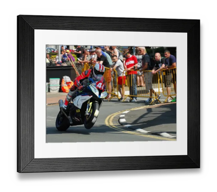 Framed Print : Kamil Holan (BMW) 2016 Supersport TT Framed Print : Kamil Holan (BMW) 2016 Supersport TT