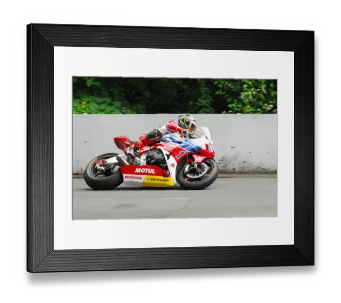 Framed Print : John McGuinness (Honda) 2016 Senior TT Framed Print : John McGuinness (Honda) 2016 Senior TT