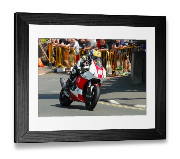 Framed Print : Brandon Cretu (Bimota) 2016 Superstock TT
