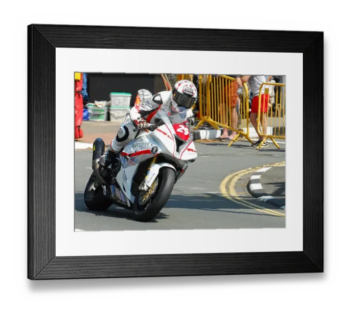 Framed Print : James Cowton (BMW) 2016 Superstock TT Framed Print : James Cowton (BMW) 2016 Superstock TT