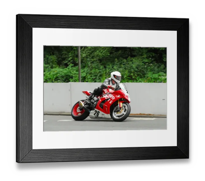 Framed Print : Ryan Kneen (Kawasaki) 2016 Senior TT Framed Print : Ryan Kneen (Kawasaki) 2016 Senior TT