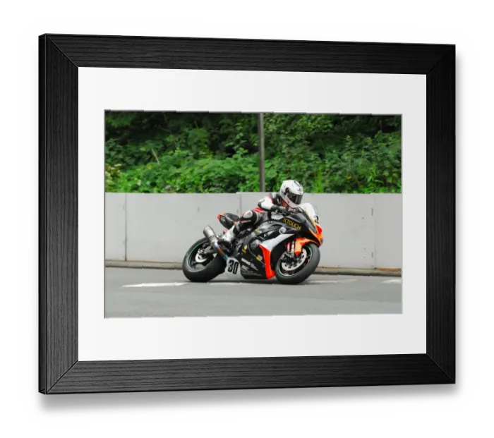 Framed Print : Stefano Bonetti (Kawasaki) 2016 Senior TT Framed Print : Stefano Bonetti (Kawasaki) 2016 Senior TT