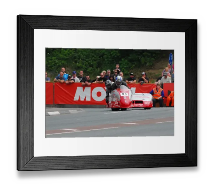 Framed Print : Francois Leblond & Bruno Picquoin (Shelbourne Suzuki) 2016 Sidecar 2 TT Framed Print : Francois Leblond & Bruno Picquoin (Shelbourne Suzuki) 2016 Sidecar 2 TT