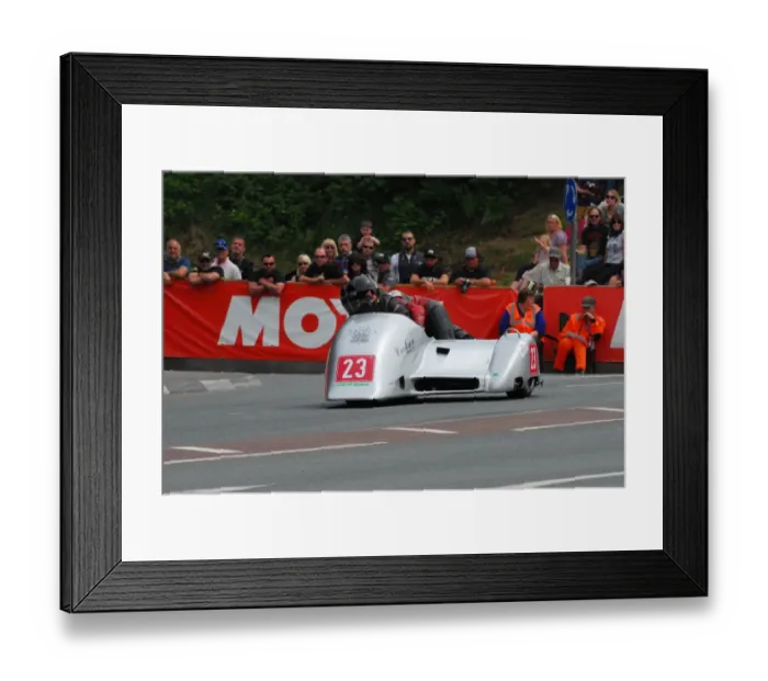Framed Print : Mike Cookson & Alun Thomas (Honda Ireson) 2016 Sidecar 2 TT Framed Print : Mike Cookson & Alun Thomas (Honda Ireson) 2016 Sidecar 2 TT