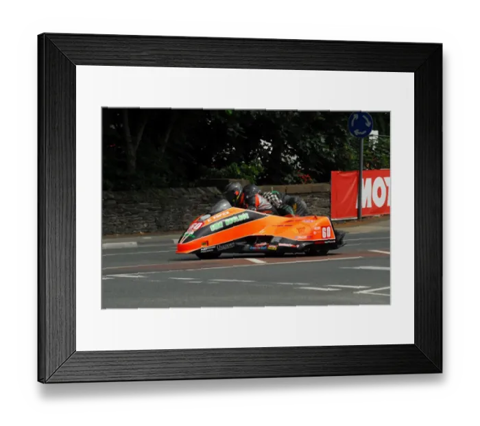 Framed Print : Simon Gilbert & Marc Maier (Yamaha) 2016 Sidecar 2 TT Framed Print : Simon Gilbert & Marc Maier (Yamaha) 2016 Sidecar 2 TT