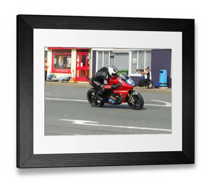 Framed Print : William Dunlop (Victory) 2016 Zero TT Framed Print : William Dunlop (Victory) 2016 Zero TT