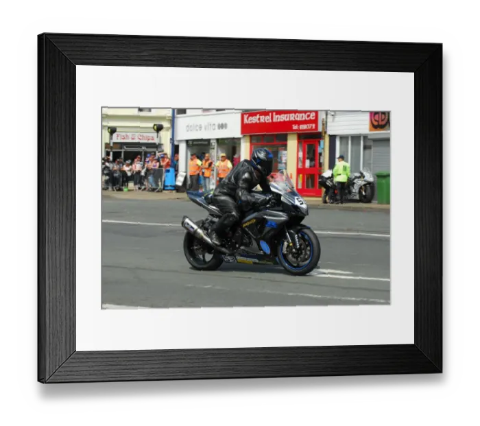 Framed Print : Andrew Soar (Suzuki) 2016 Senior TT Framed Print : Andrew Soar (Suzuki) 2016 Senior TT