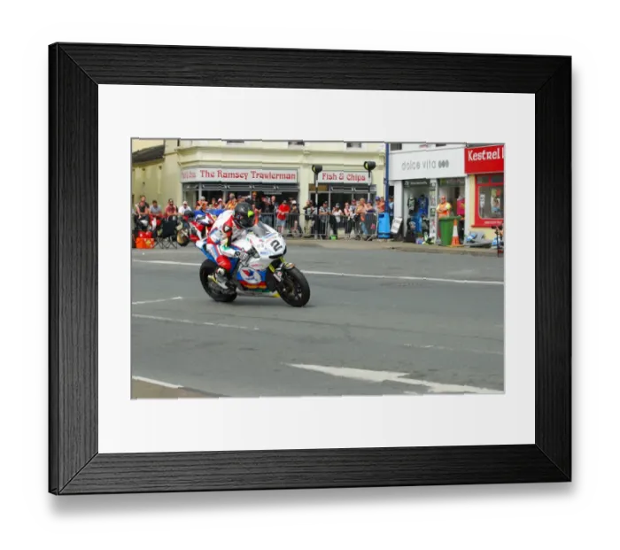 Framed Print : Bruce Anstey (Honda) 2016 Senior TT