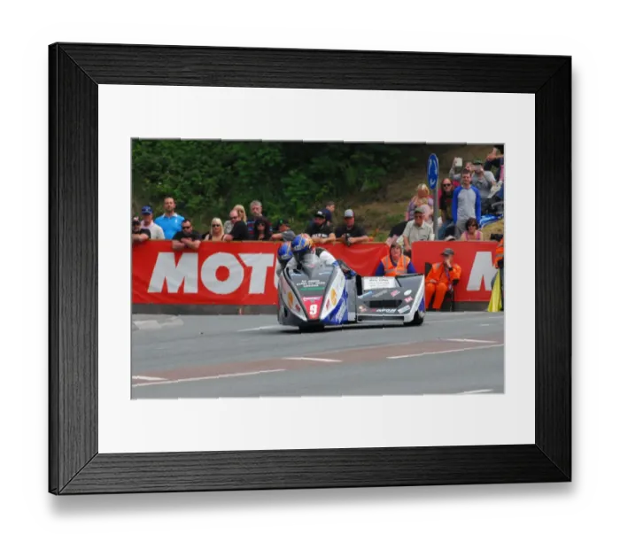 Framed Print : Karl Bennett & Lee Cain (DMR Suzuki) 2016 Sidecar 2 TT Framed Print : Karl Bennett & Lee Cain (DMR Suzuki) 2016 Sidecar 2 TT