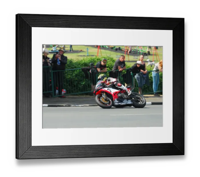 Framed Print : Gary Johnson (Triumph) 2016 Supersport 2 TT Framed Print : Gary Johnson (Triumph) 2016 Supersport 2 TT