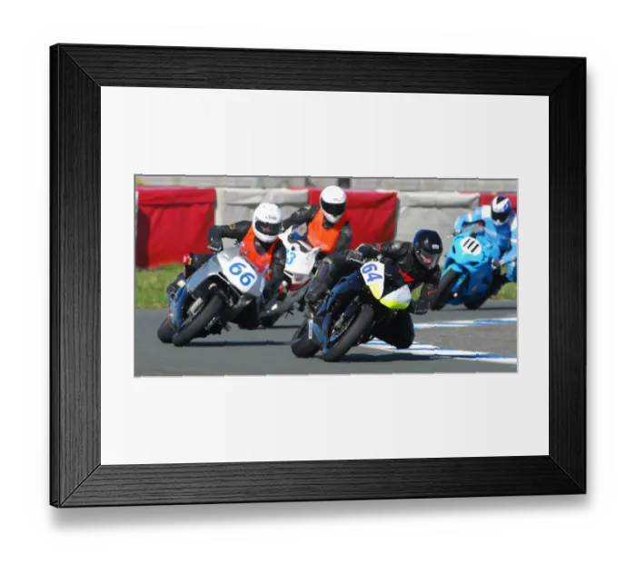Framed Print : Freddie Craine (Aprilia) Paul Magee (Honda) April; Jurby Framed Print : Freddie Craine (Aprilia) Paul Magee (Honda) April; Jurby